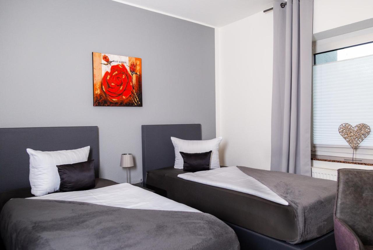 Aparthotel Менден Экстерьер фото